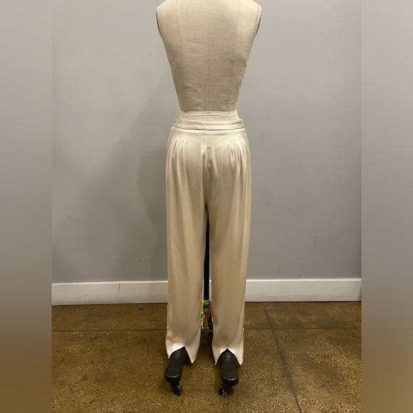 Contessa Mills Silk Pants - Picture 2 of 7
